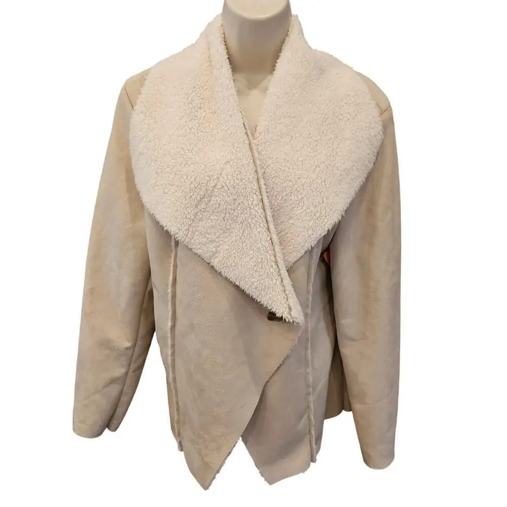 Faux Shearling jacket sherpa lined SOFT EUC warm winter jacket mountain khakis M